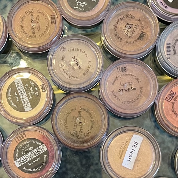Bare minerals eye shadows - Picture 5 of 16